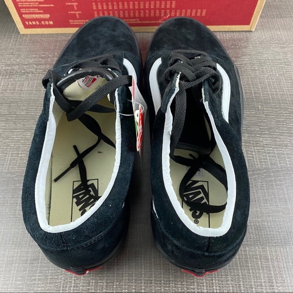 Vans Old Skool. Classic Suede shoes. New. - Picture 5 of 8